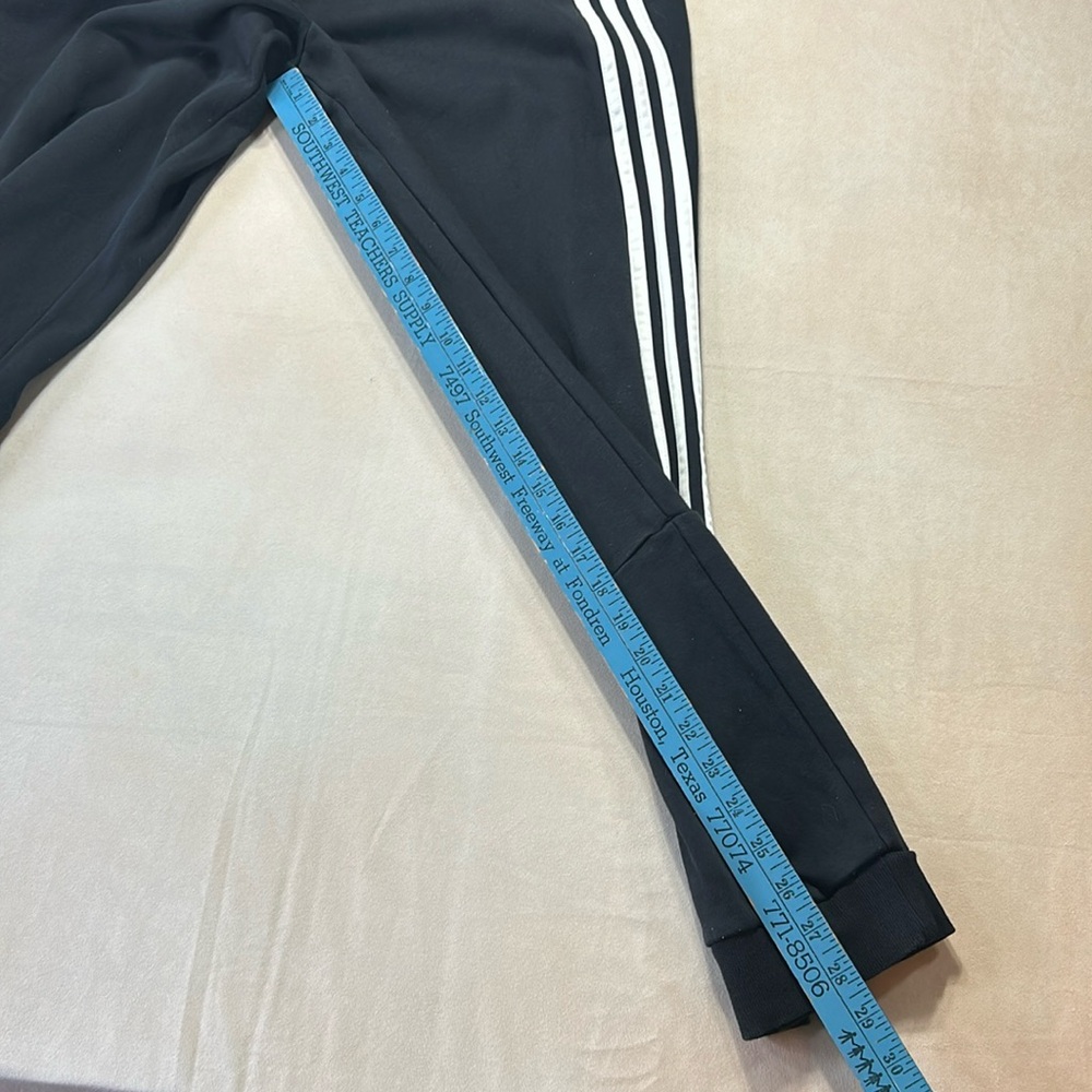 Adidas joggers - Picture 6 of 10